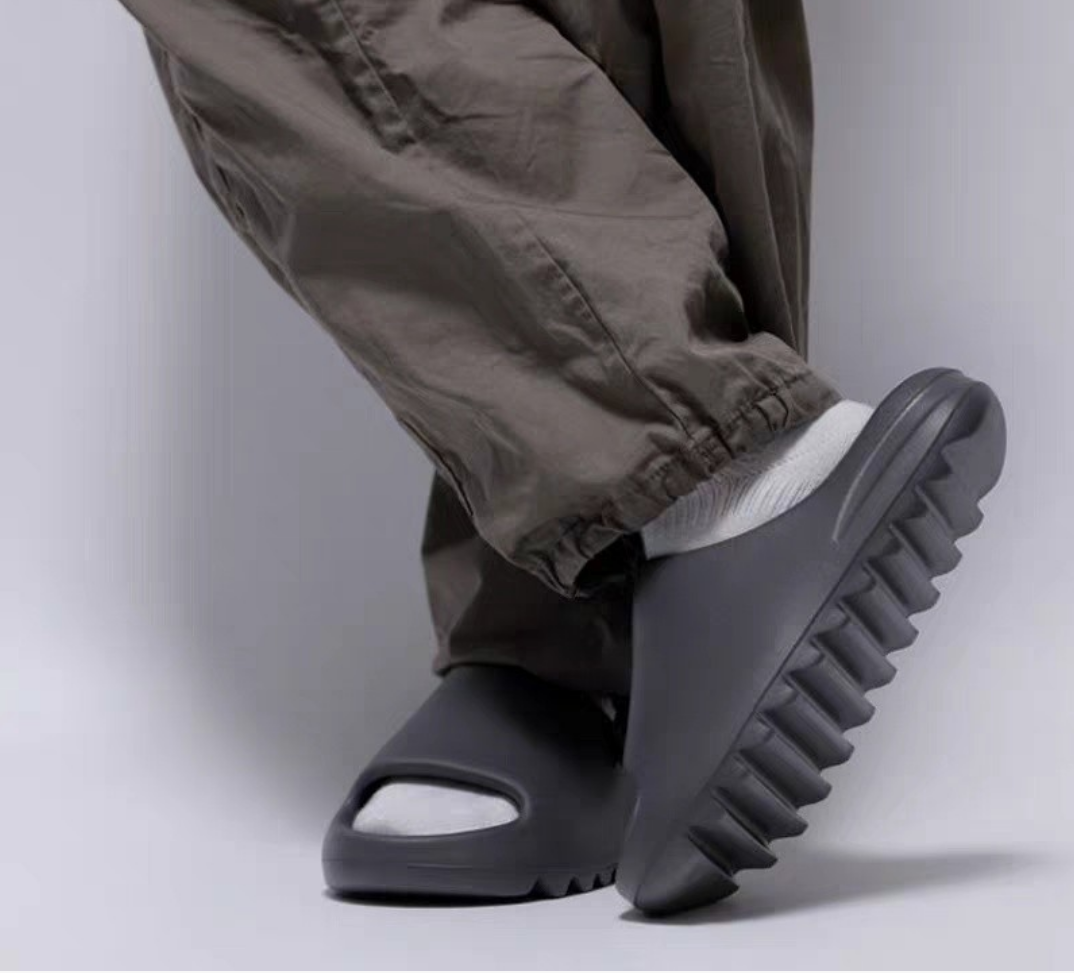 Women'S Fashion Walking Shoes - 夏の女性用スリッパ、男性用サンダル、カジュアルビーチシューズ、ソフトボトムスライド、厚底プラットフォームEVA滑り止めホームスリッパ