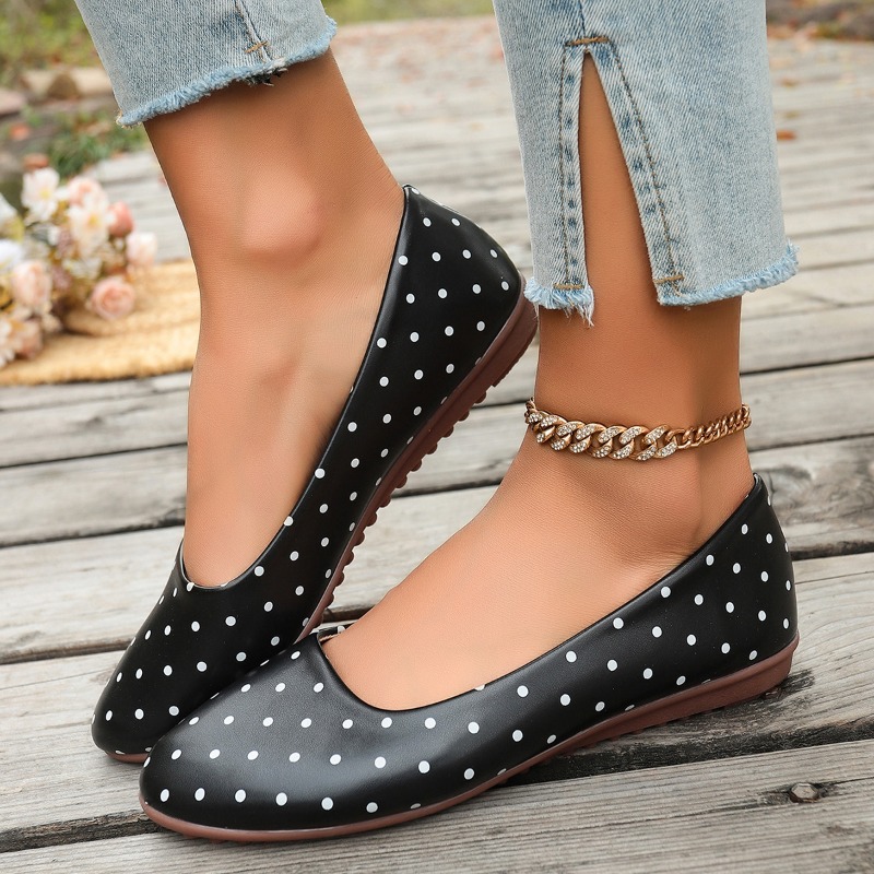 レディース ホワイト ポルカドット フラットシューズ ラウン - Women'S Fashion Walking Shoes のレビューと価格