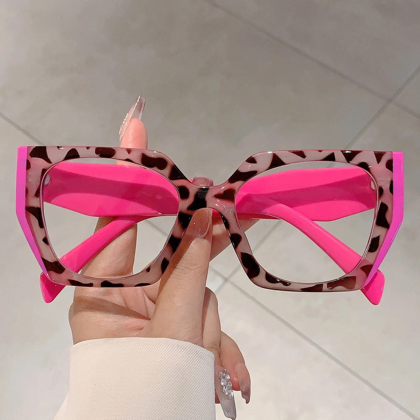 GM LUMIAS 特大女性メガネファッションヴィンテージ不 - Women'S Fashion Glasses Non Prescription のレビューと価格