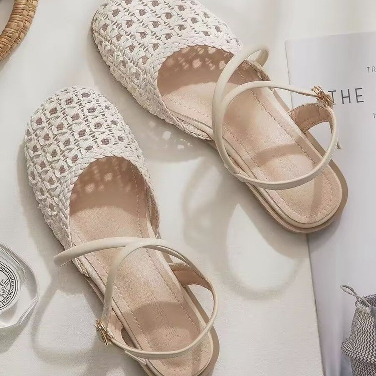女性用フレンチスタイルクローズドトゥサンダル、夏用中空シング - Women'S Fashion Sandals のレビューと価格