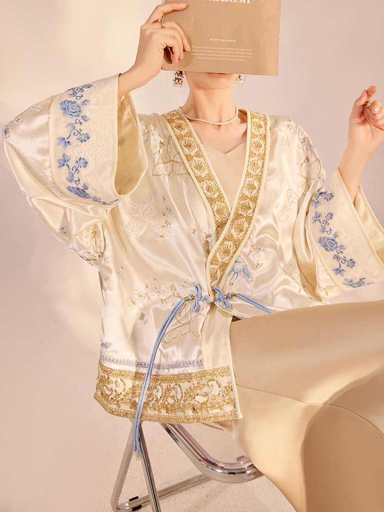 2026年春 高級感のある新中国風蝶刺繍入りラグジュアリール - Women Fashion Jackets のレビューと価格