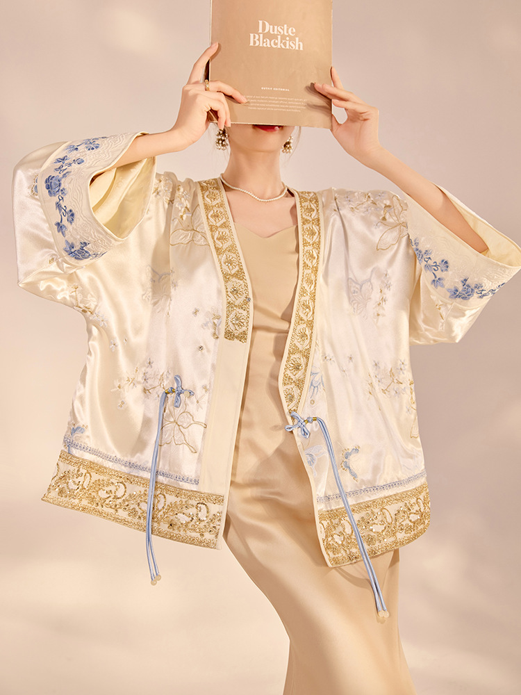 2026年春 高級感のある新中国風蝶刺繍入りラグジュアリール - Women Fashion Jackets のレビューと価格