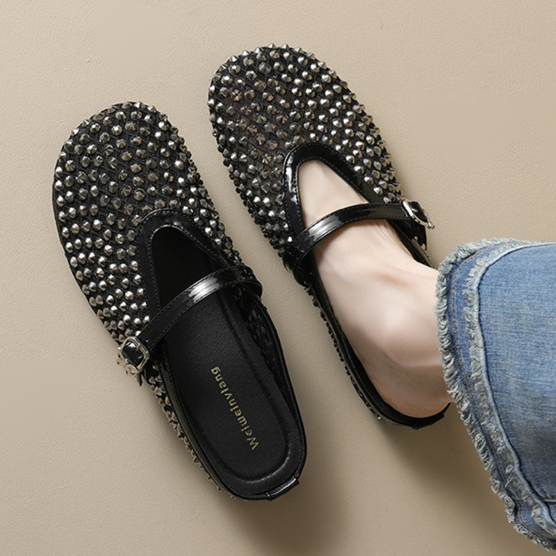 メッシュラインストーンブランドスリッパ女性の夏の新カジュアル - Women'S Fashion Sandals のレビューと価格
