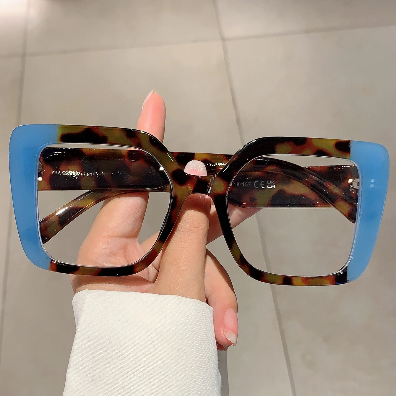 GM LUMIAS オーバーサイズスクエアメガネ 2025年 - Women'S Fashion Glasses Non Prescription のレビューと価格