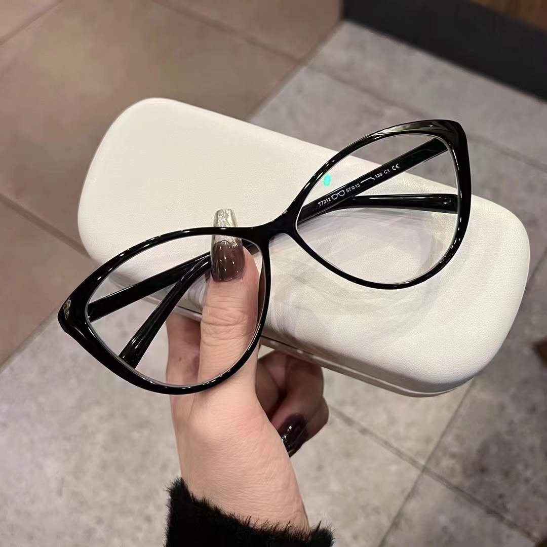 新しいラージフレームキャットアイレトロブルーライトカットメガ - Women'S Fashion Glasses Non Prescription のレビューと価格