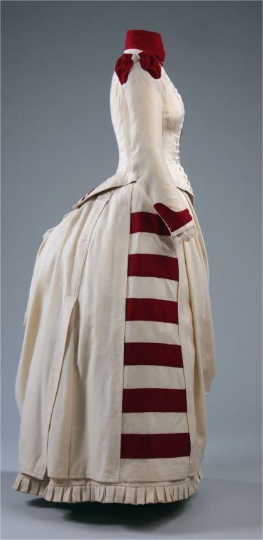歴史的な服 1880 ビクトリア朝時代のバッスルボールガウン - Women'S Fashion Victorian Era のレビューと価格