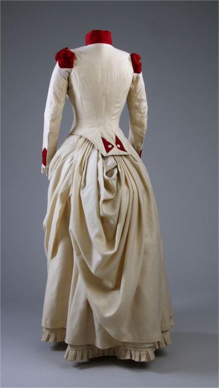 歴史的な服 1880 ビクトリア朝時代のバッスルボールガウン - Women'S Fashion Victorian Era のレビューと価格